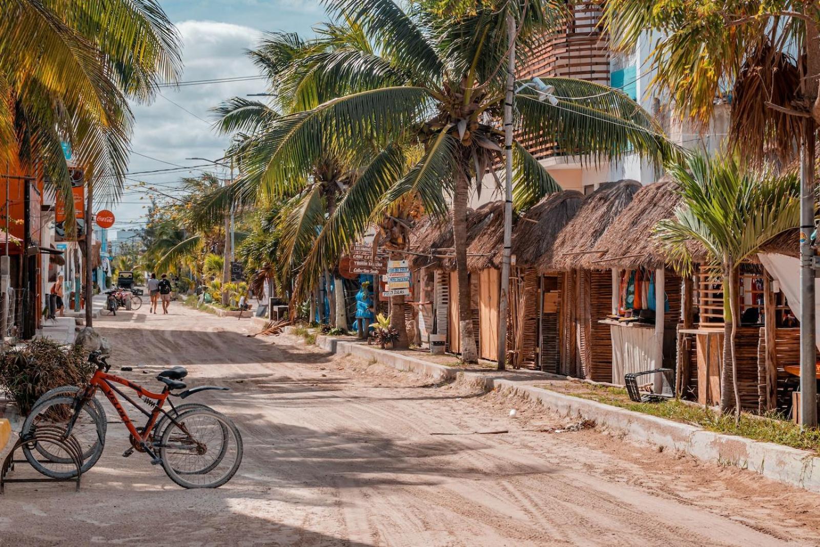 El Corazon Mexican0 ホルボックス島 エクステリア 写真